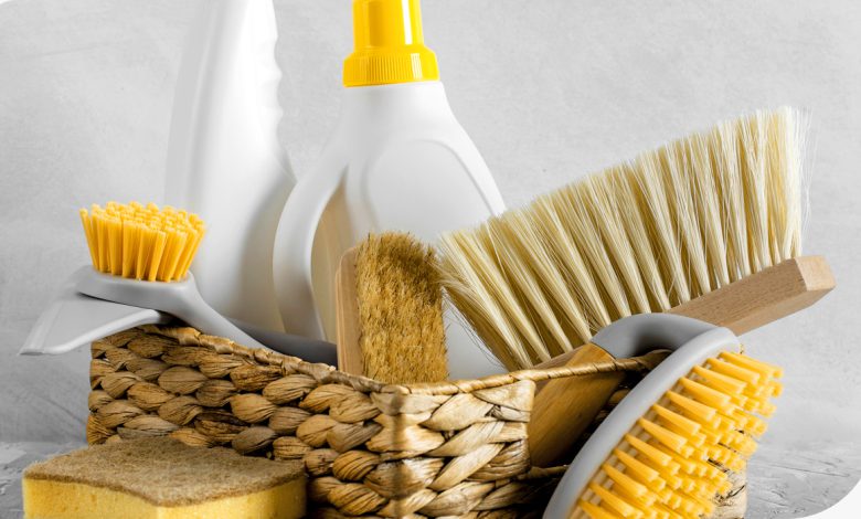 معرفی وسایل کاربردی برای تمیز کردن تشک